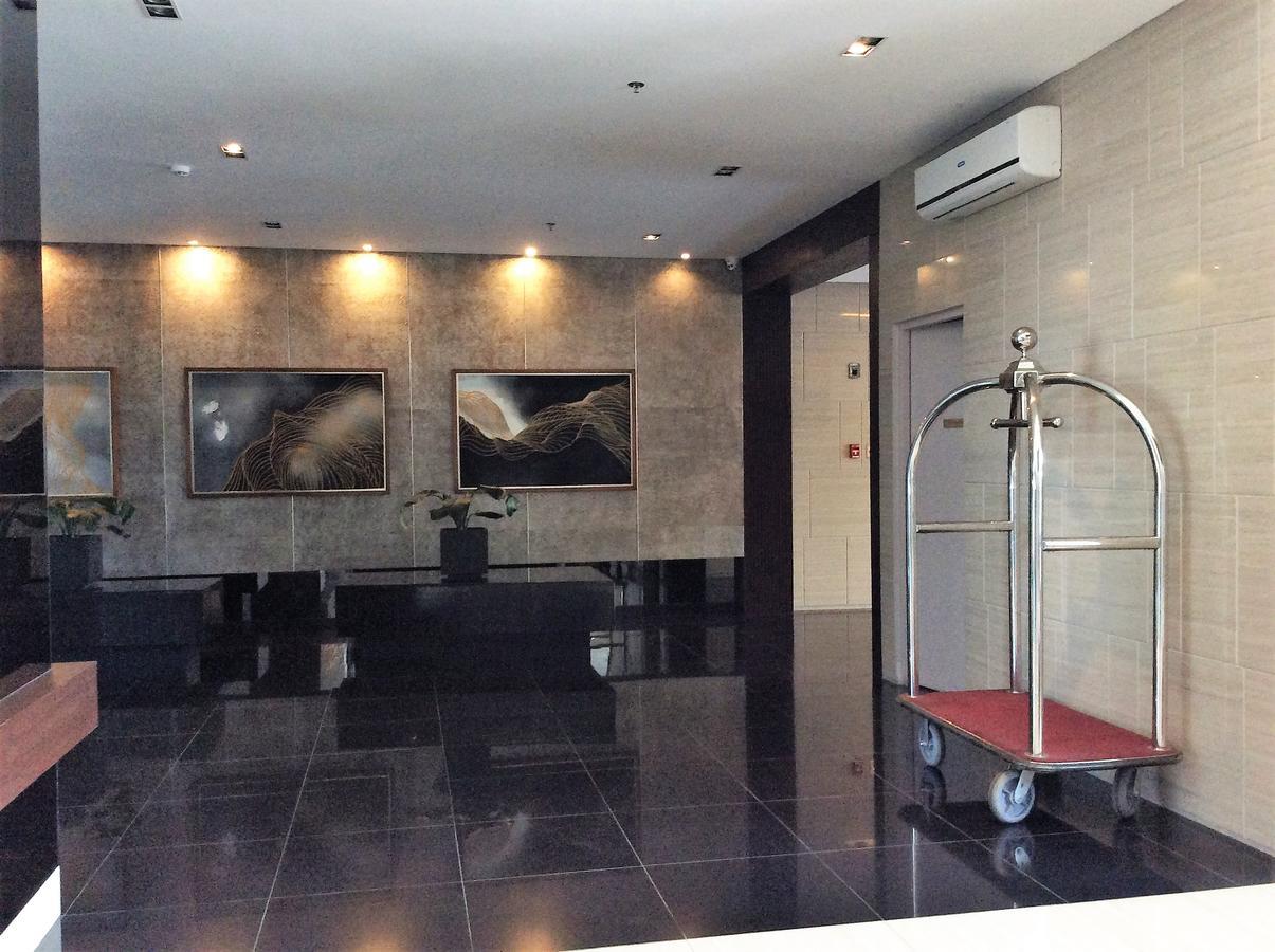 Wind Residence Condo - Tagaytay By Jaderooms Tagaytay City Zewnętrze zdjęcie