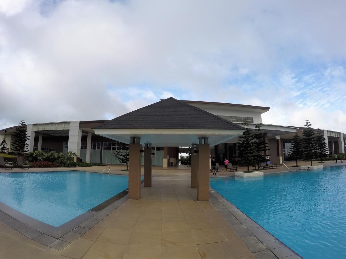 Wind Residence Condo - Tagaytay By Jaderooms Tagaytay City Zewnętrze zdjęcie
